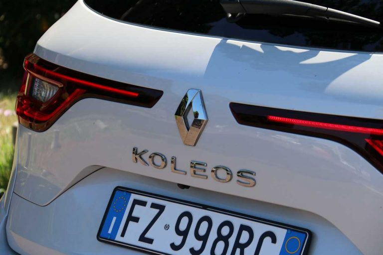 Renault Koleos Executive Blue dCi 190 X-tronic 4x4: la prova su strada