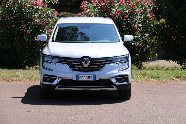 Renault Koleos Executive Blue dCi 190 X-tronic 4x4: la prova su strada