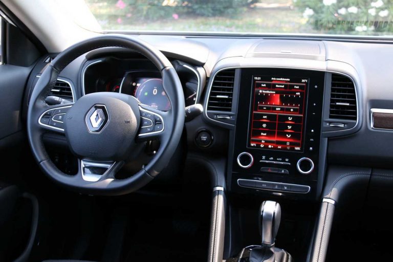 Renault Koleos Executive Blue dCi 190 X-tronic 4x4: la prova su strada