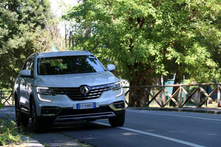 Renault Koleos Executive Blue dCi 190 X-tronic 4x4: la prova su strada
