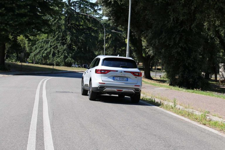 Renault Koleos Executive Blue dCi 190 X-tronic 4x4: la prova su strada