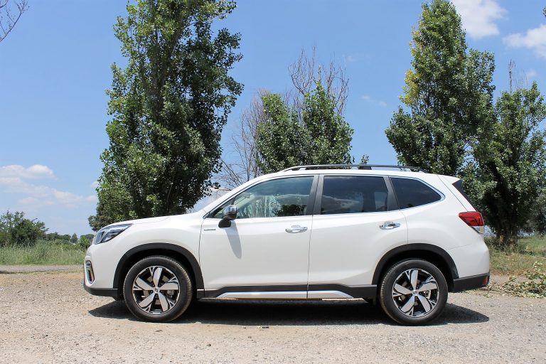 Subaru Forester eBoxer 2.0i: la prova su strada