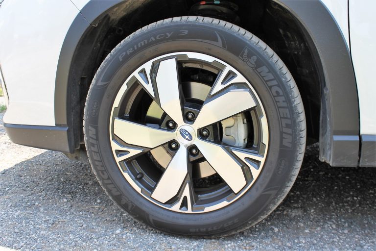 Subaru Forester eBoxer 2.0i: la prova su strada