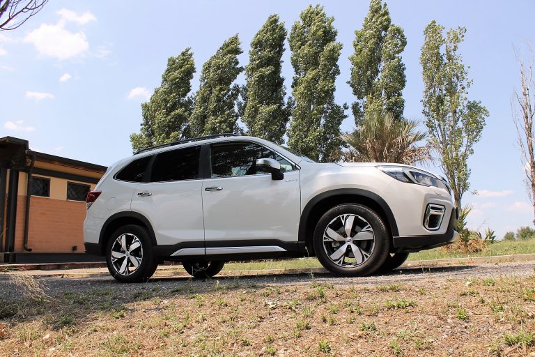 Subaru Forester eBoxer 2.0i: la prova su strada