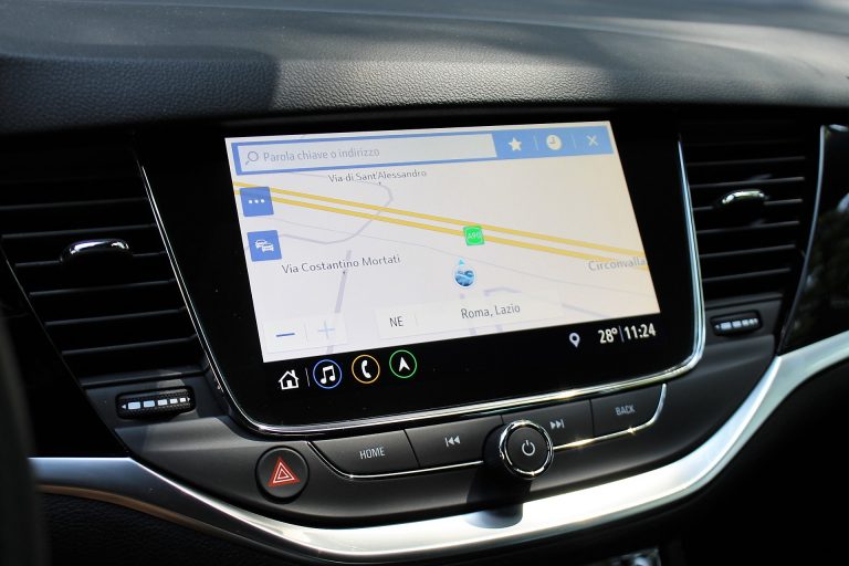 Opel Astra 1.5 CDTI 122 CV Ultimate: la prova su strada