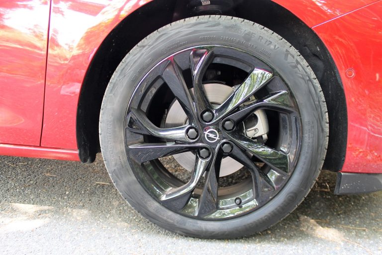 Opel Astra 1.5 CDTI 122 CV Ultimate: la prova su strada