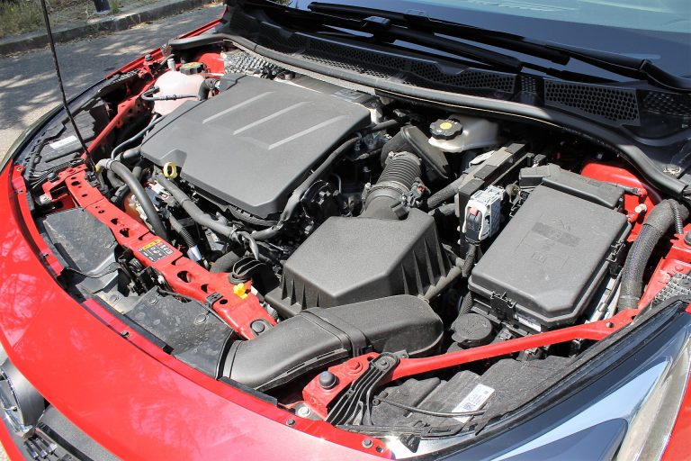 Opel Astra 1.5 CDTI 122 CV Ultimate: la prova su strada