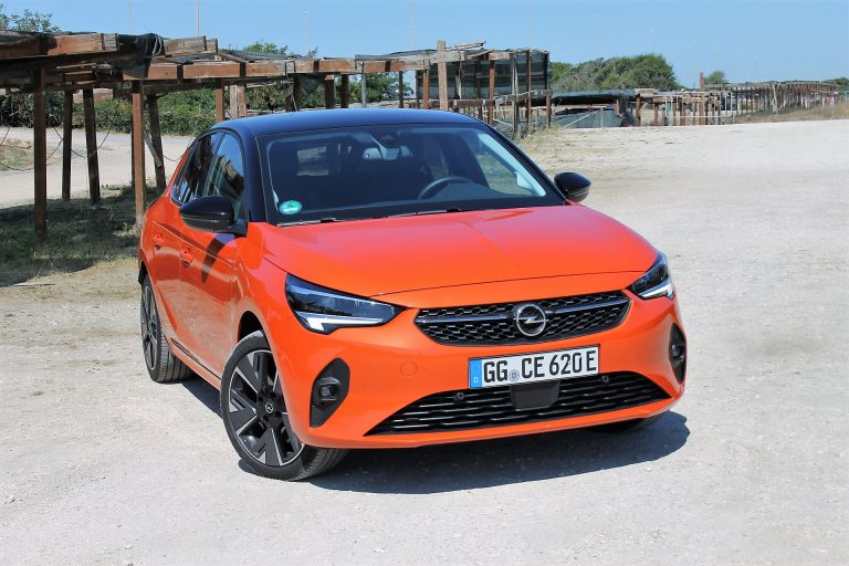 Opel Corsa-e: primo contatto