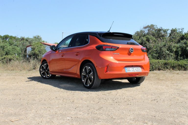 Opel Corsa-e: primo contatto
