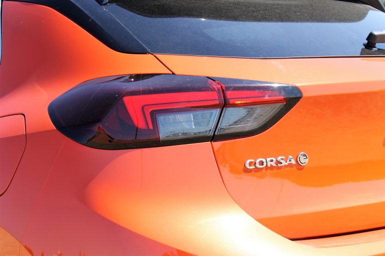 Opel Corsa-e: primo contatto