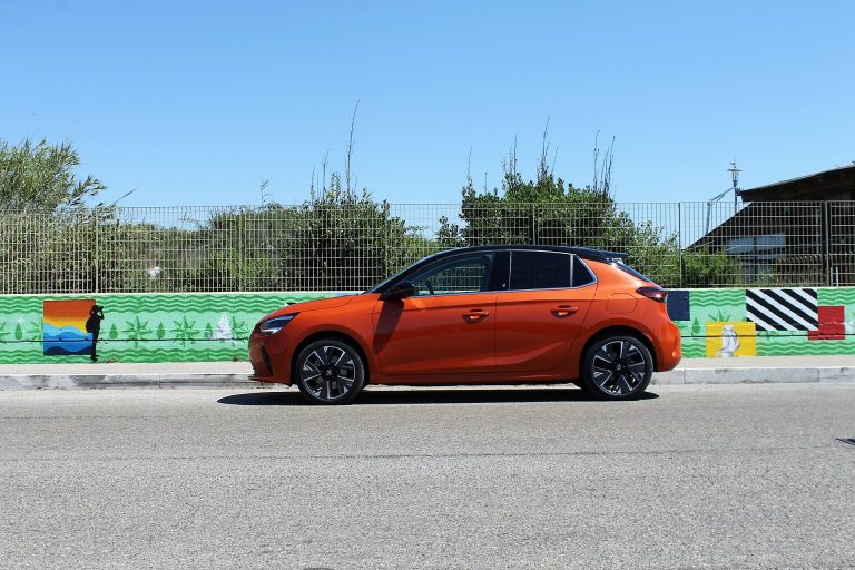 Opel Corsa-e: primo contatto