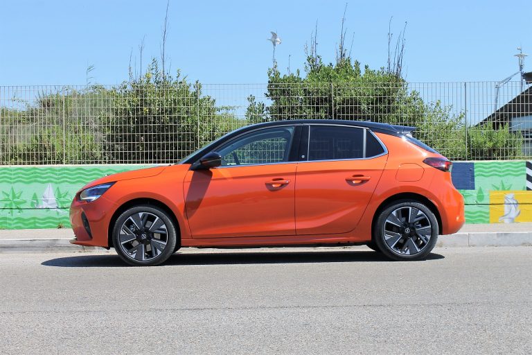 Opel Corsa-e: primo contatto