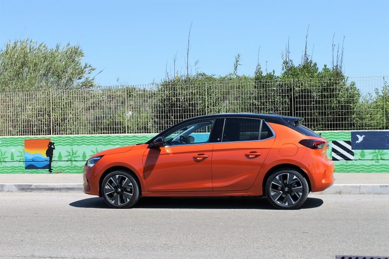 Opel Corsa-e: primo contatto