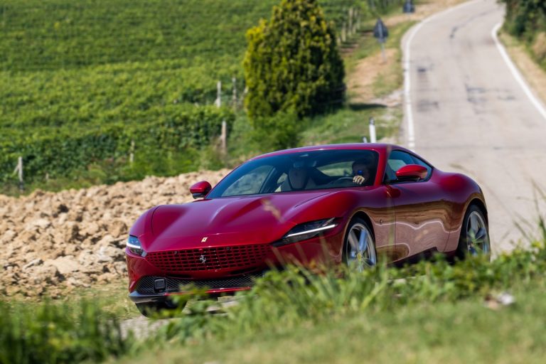 Ferrari Roma: la prova su strada