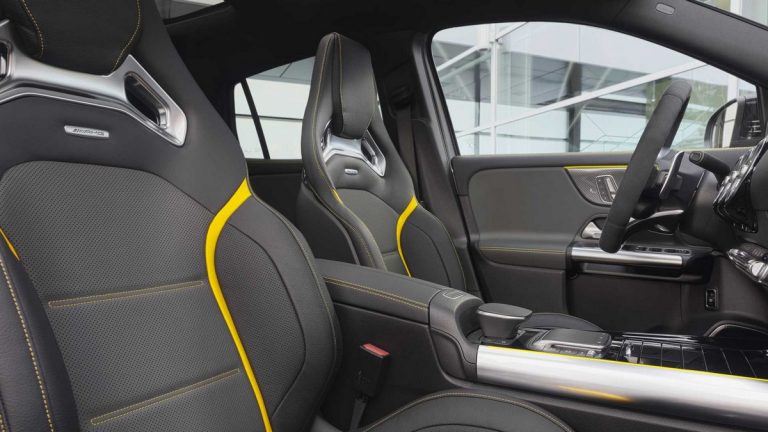 Mercedes-Benz GLA 45 AMG S 4Matic+ : primo contatto