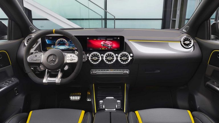 Mercedes-Benz GLA 45 AMG S 4Matic+ : primo contatto