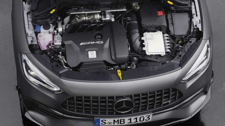Mercedes-Benz GLA 45 AMG S 4Matic+ : primo contatto