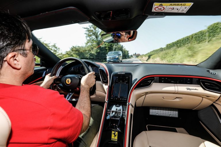 Ferrari Roma: la prova su strada