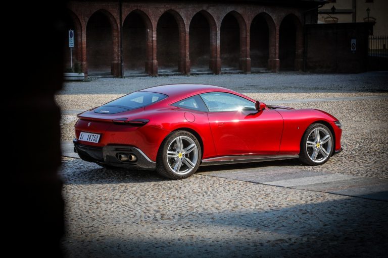 Ferrari Roma: la prova su strada