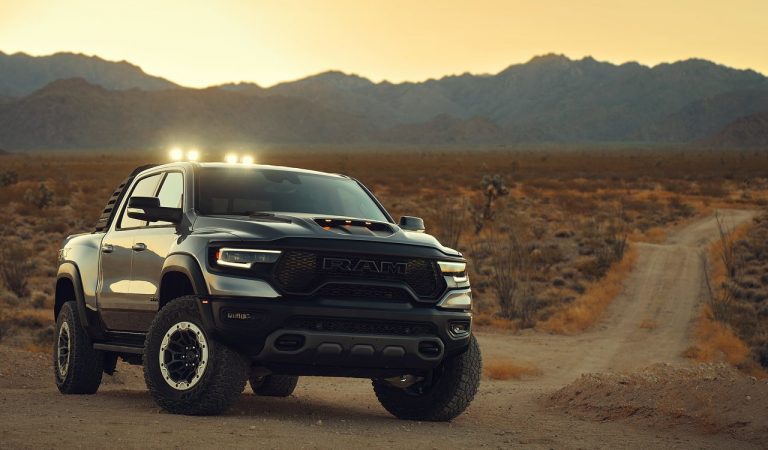 Ram 1500 TRX: immagini ufficiali