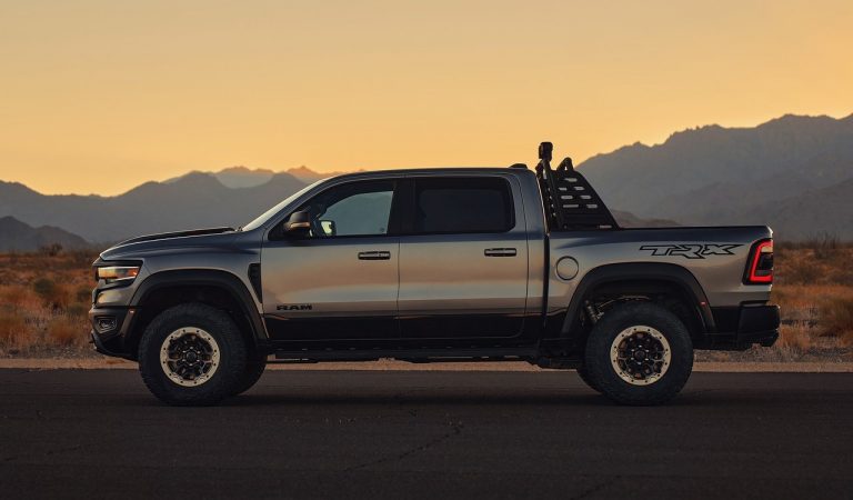 Ram 1500 TRX: immagini ufficiali