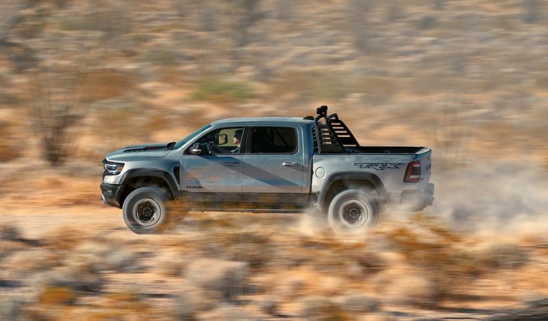 Ram 1500 TRX: immagini ufficiali