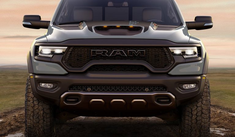 Ram 1500 TRX: immagini ufficiali