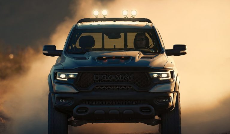 Ram 1500 TRX: immagini ufficiali