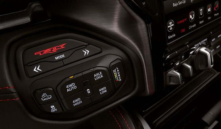 Ram 1500 TRX: immagini ufficiali