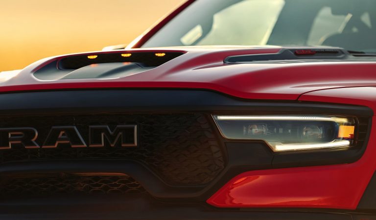 Ram 1500 TRX: immagini ufficiali