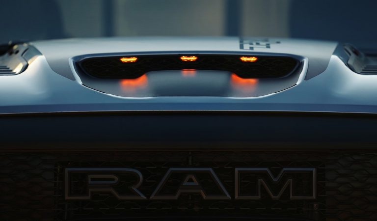 Ram 1500 TRX: immagini ufficiali
