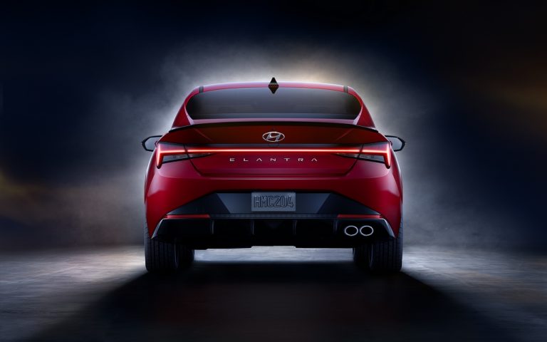 Nuova Hyundai Elantra N Line: immagini ufficiali