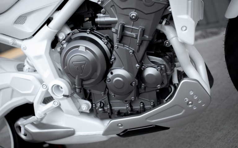 Triumph Trident Design Prototype: immagini ufficiali