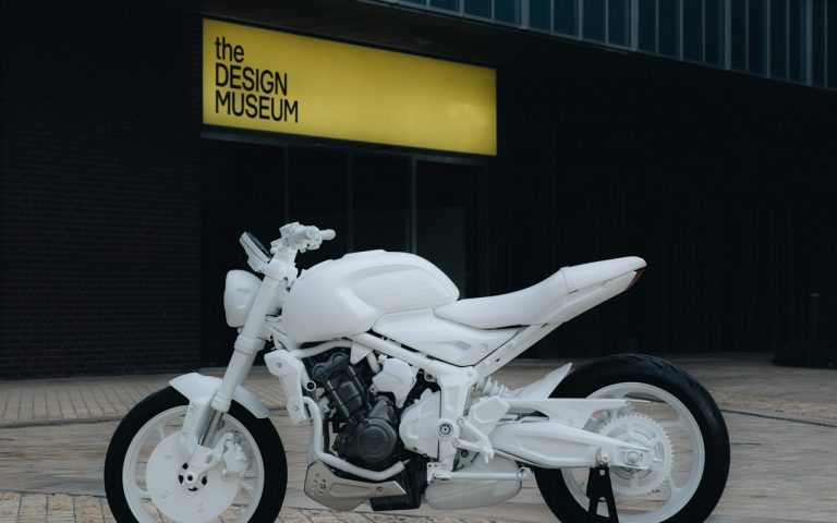 Triumph Trident Design Prototype: immagini ufficiali