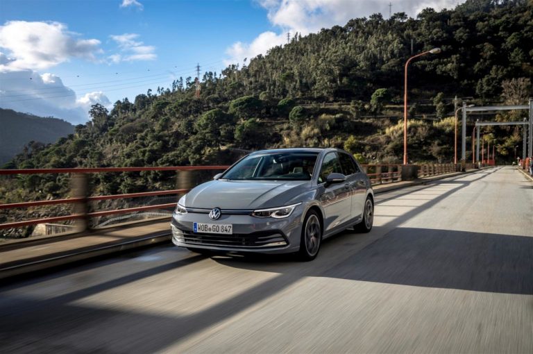 Volkswagen Golf TGI 2020: immagini ufficiali