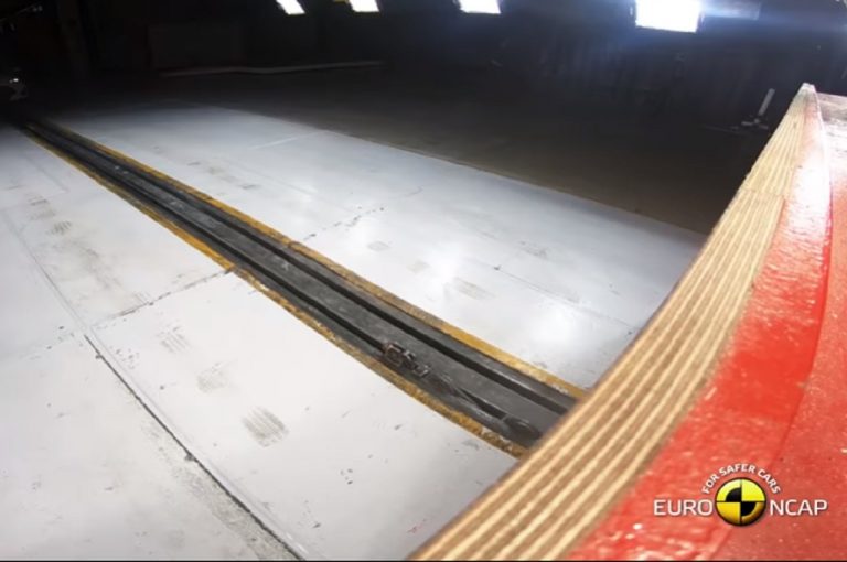 Toyota Yaris, crash test EuroNcap 2020