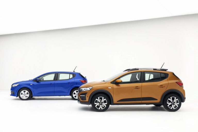 Dacia Sandero, Sandero Stepway e Logan 2021: immagini ufficiali