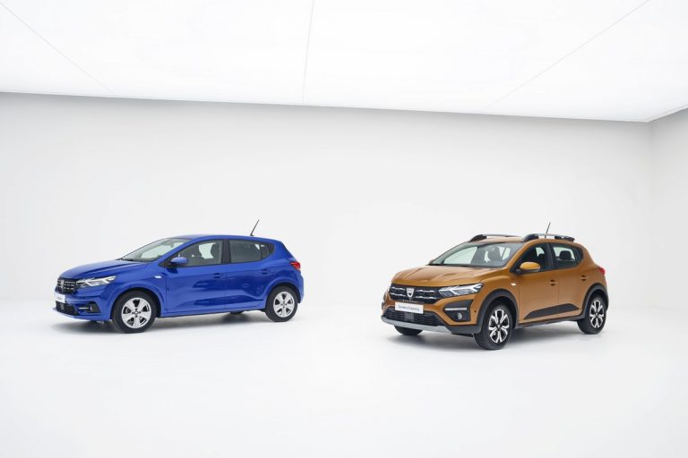 Dacia Sandero, Sandero Stepway e Logan 2021: immagini ufficiali