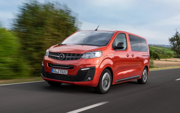 Opel Zafira e-Life: immagini ufficiali