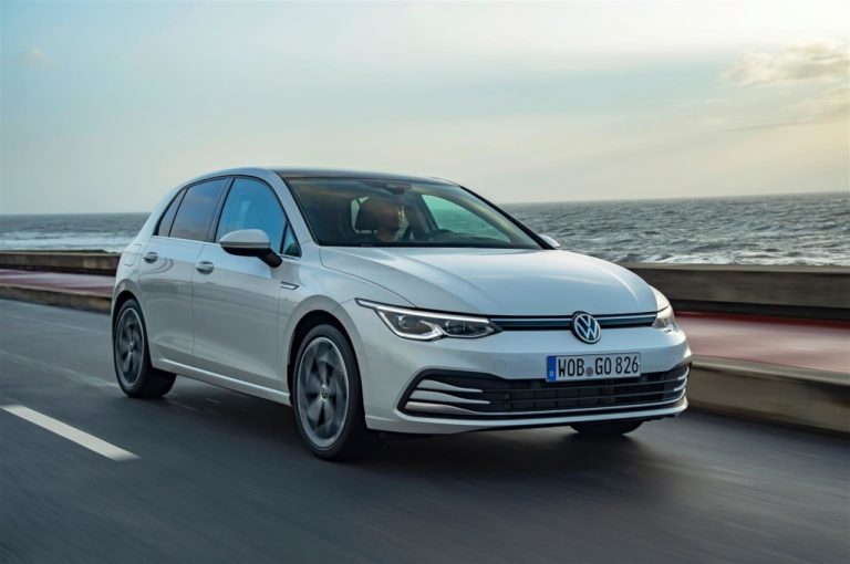 Volkswagen Golf TGI 2020: immagini ufficiali