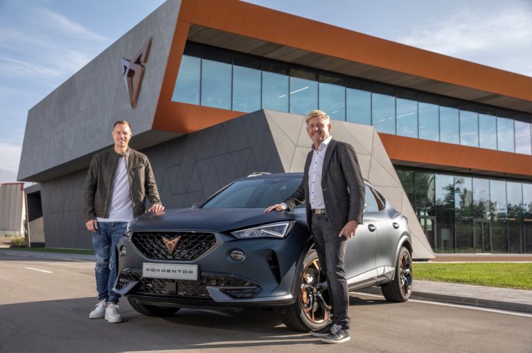 Cupra Formentor, la produzione a Martorell: immagini ufficiali