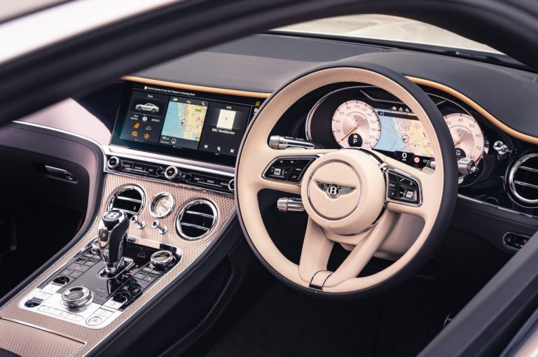 Bentley Continental GT Mulliner 2021: immagini ufficiali