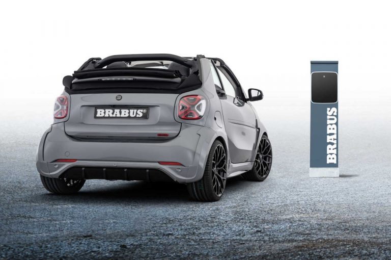 Smart Fortwo Brabus Ultimate E: immagini ufficiali