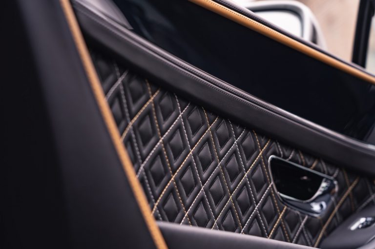 Bentley Continental GT Mulliner 2021: immagini ufficiali