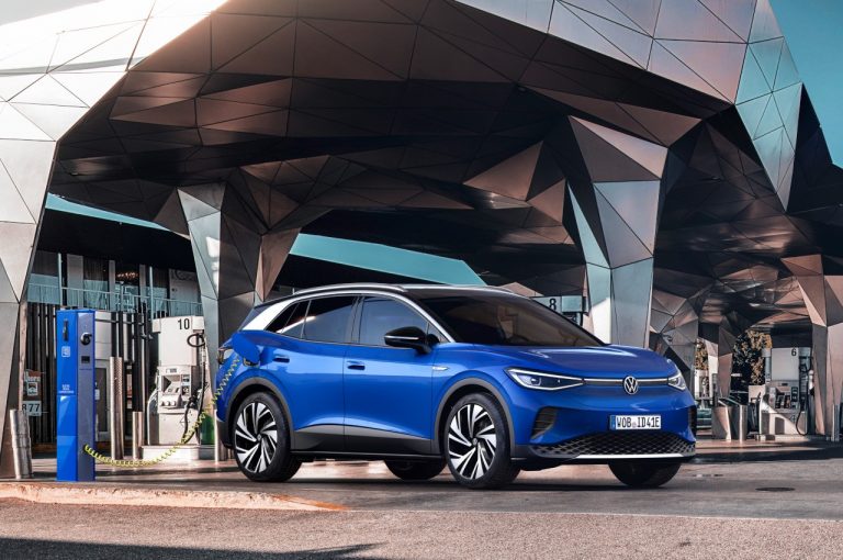 Volkswagen ID.4: immagini ufficiali