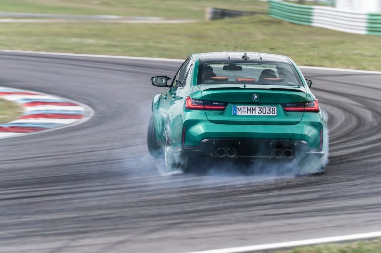 Bmw M3 berlina e Bmw M4 Coupé 2021: immagini ufficiali