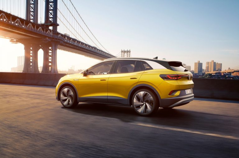 Volkswagen ID.4: immagini ufficiali