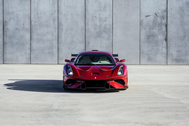 Brabham BT62 stradale 2020: immagini ufficiali