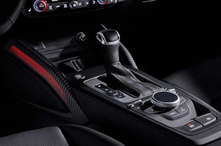 Audi Q2 2021: immagini ufficiali