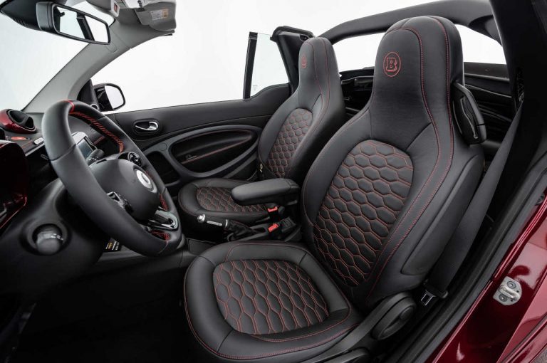 Smart Fortwo Brabus Ultimate E: immagini ufficiali